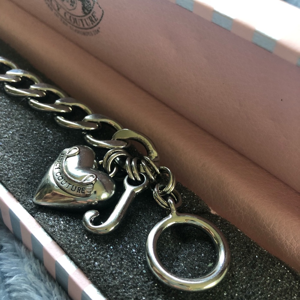 Juicy Charm Bracelet // very gently used